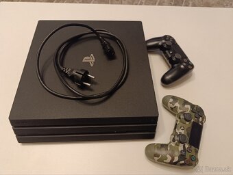 PS4 pro - 3