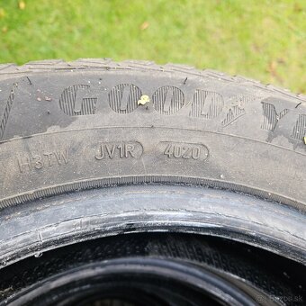 175/65 r15 Good year - 3