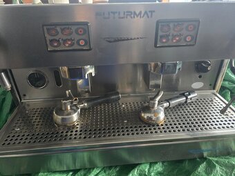 Profesionálny kávovar - 3