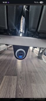 Mercedes tourismo 15 RHD - 3