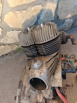 Jawa 350 motorblokk - 3