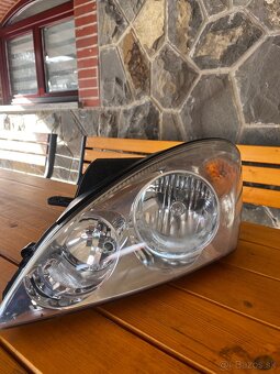 Kia ceed (ED) predné svetlá ľavý+pravý, 2006-2009 - 3