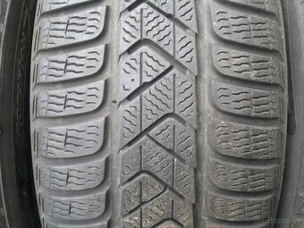 Zimne pneu. Pirelli 215/55 r17 - 3
