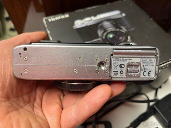 Fuji X-E1 silver - 3