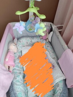 Predám postieľku Next2Me Chicco - 3