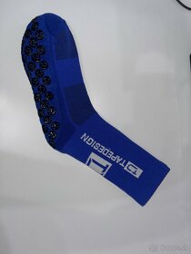 Športové protišmykové ponožky Tape design - 3
