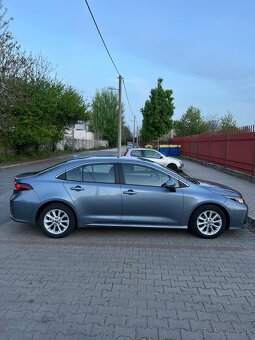 Toyota Corolla sedan 1.5 Style 2022 - 3