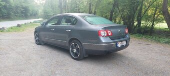 Volkswagen Passat b6 2.0tdi - 3