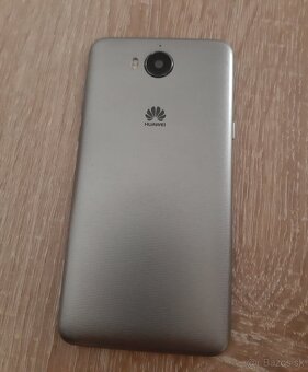 Huawei Y6 Dual SIM - 3