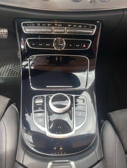 Predám Mercedes Benz E220d 4 Matic,r.v. 2017 - 3