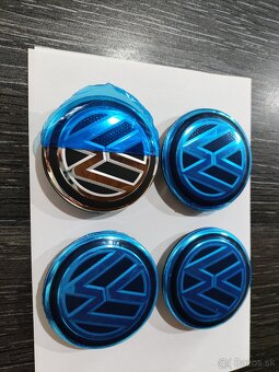 Predam stredove krytky plus znaky,logo na kapotu, volant - 3