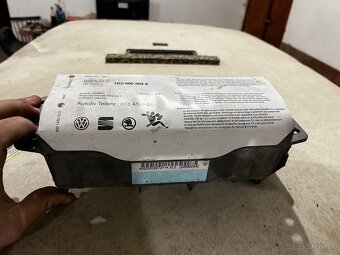 Golf 5 airbag - 3