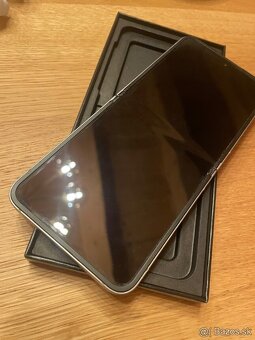 SAMSUNG GALAXY Z FLIP 6 256GB - 3