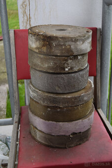 Predám zánovné filcové kotúče - 3