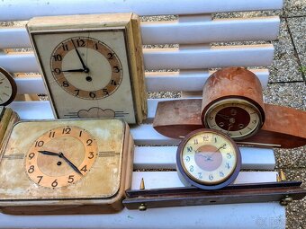 SÚČIASTKY NA STAROŽITNÉ HODINY A NÁBYTOK - 3
