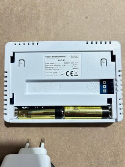 BEZDRÔTOVÝ IZBOVÝ REGULÁTOR: TECH T-4.2 - 3