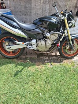 Honda Hornet 600 - 3