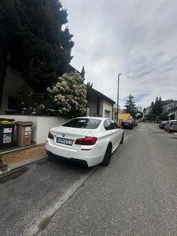 Bmw f10 520 - 3
