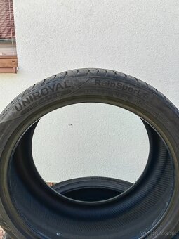 295/35 R21 - 3