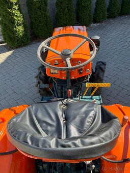 Malotraktor Kubota B7000 - 3