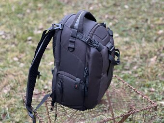 Fotobatoh Vanguard Skyborne 45 - 3