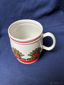 PORCELÁNOVÝ HRNČEK HOLLOHAZA - 3