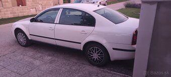 Predám alebo vymením za skúter 125cm³ škoda superb 1 1.9 tdi - 3