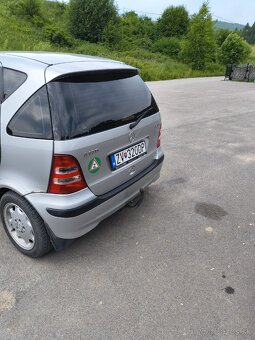 Mercedes A - 3