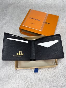 LOUIS VUITTON X NIGO Love Wallet - 3