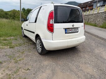 Škoda romster praktik 1.2 htp 2009 - 3