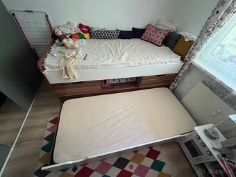 Predám rozkladaciu posteľ aj s matracmi - 3
