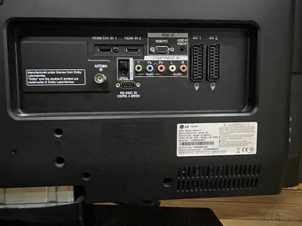 Televízor LG 32LC56 LCD TV  (32") - 3