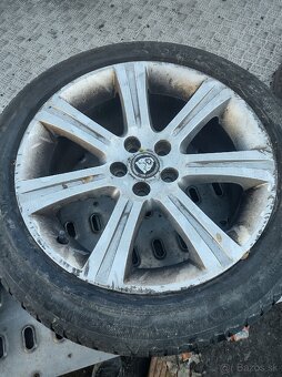 Jaguár 245/45R18 - 3