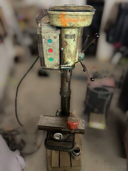 Stojanová vŕtačka - 3