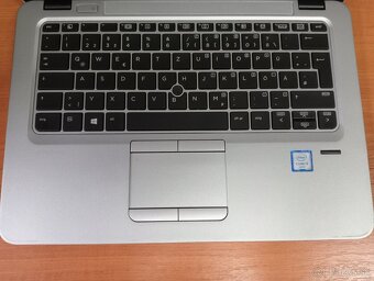 Hp elitebook 820 g3 + Intel core i5 + 16gb ram + Windows 10 - 3