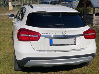 Mercedes GLA 200d - 3
