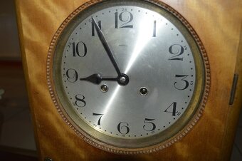 predam krasne nastenne hodiny KIENZLE - 3