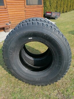 Nakladne pneumatiky 13R 22,5 - 3