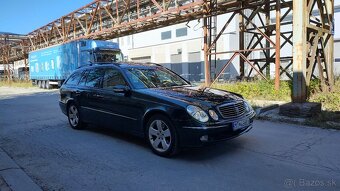 Mercedes E500 - 3