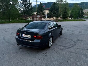 E90 330d - 3
