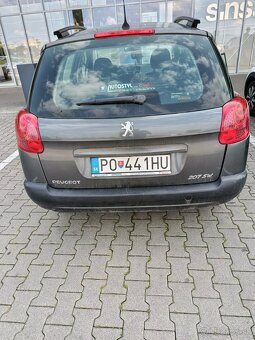 Peugeot 207 - 3