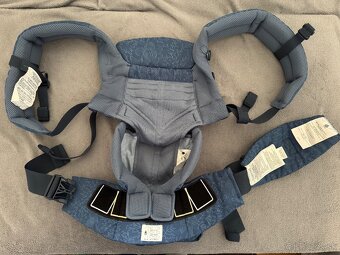 Nosič ergobaby Omni 360 - 3
