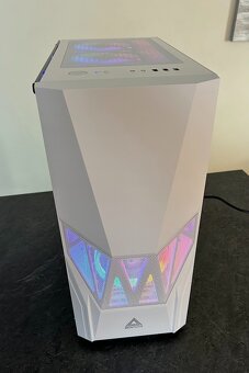 Herný PC Ryzen 5600, 1080Ti, 16GB, M.2… - 3