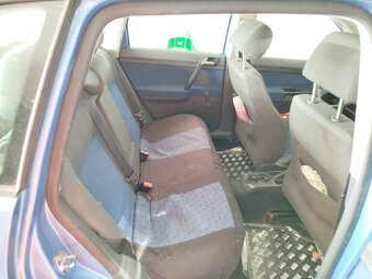 Predám nabúrané auto Volkswagen Polo, rok výroby 2008 - 3