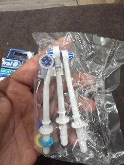 oralB hlavice na ustnu sprchu. 20e za vsetky - 3