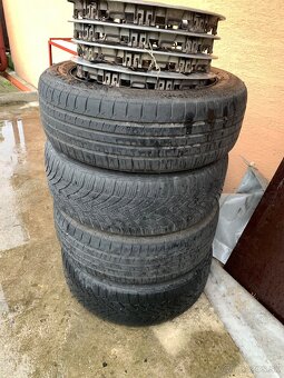Predám plechové disky 5x112 r16 plu puklice - 3