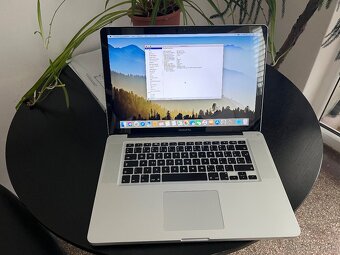 Macbook Pro 15” i7, 2 Ghz, QC, 2011 - 3
