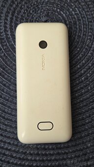 Predam Nokiu 208 - 3