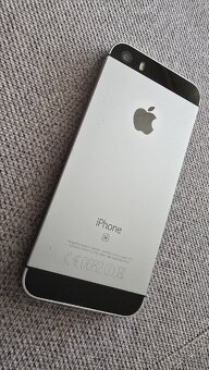 iPhone SE bateria 100%, krabica, kabel, puzdro, sklo - 3