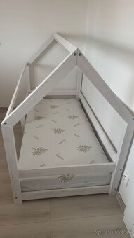 Domčeková posteľ pre deti s matracom - 3